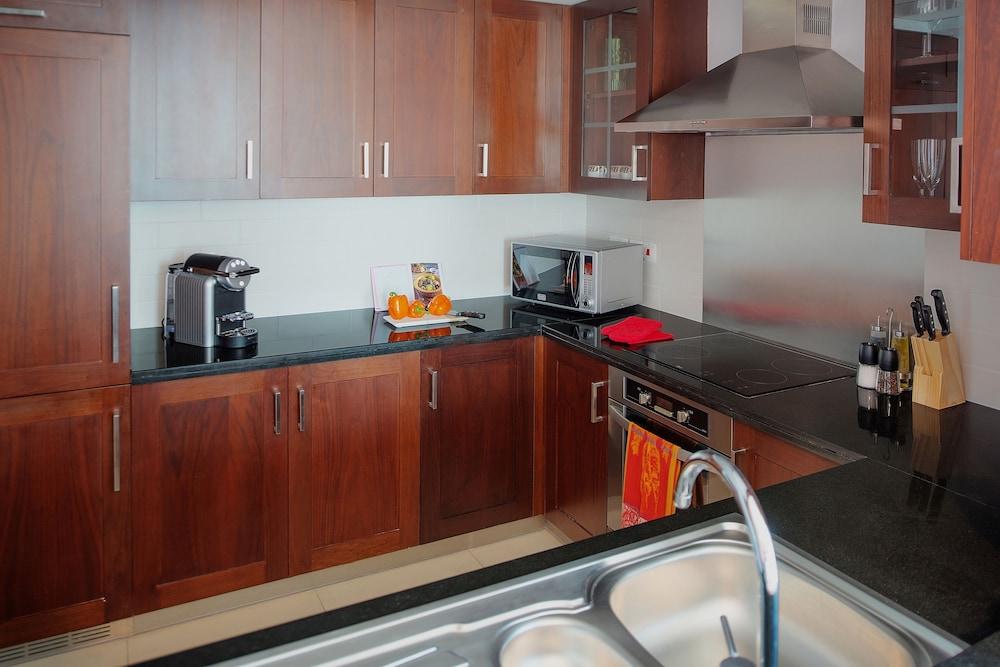 Dream Inn - Apartment With Private Terrace, 29 Boulevard Downtown Дубай Екстериор снимка