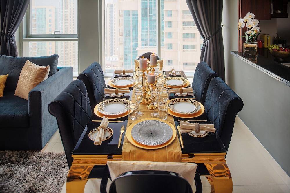 Dream Inn - Apartment With Private Terrace, 29 Boulevard Downtown Дубай Екстериор снимка