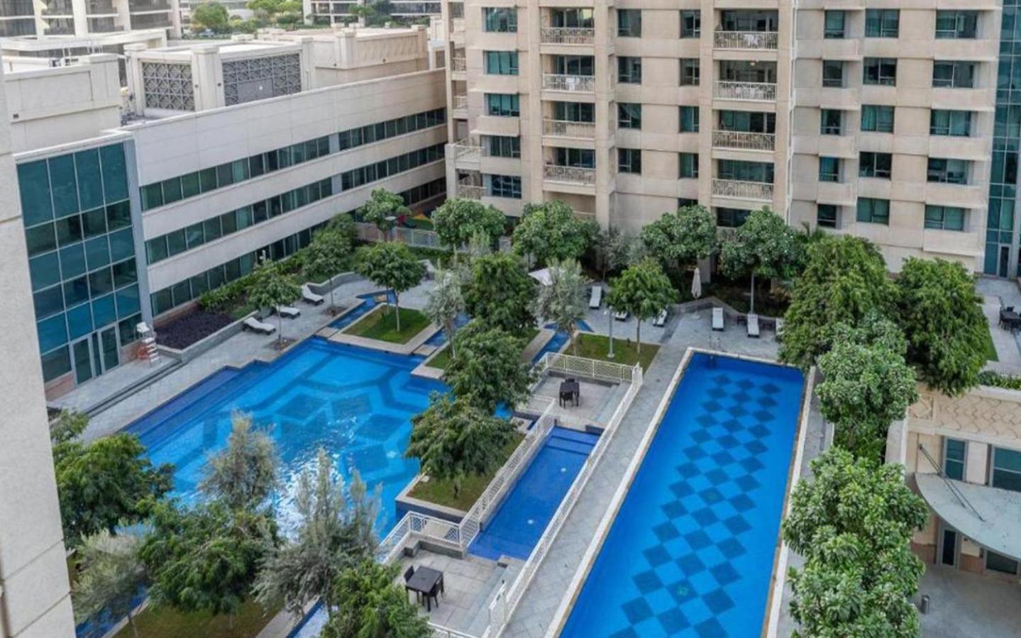 Dream Inn - Apartment With Private Terrace, 29 Boulevard Downtown Дубай Екстериор снимка