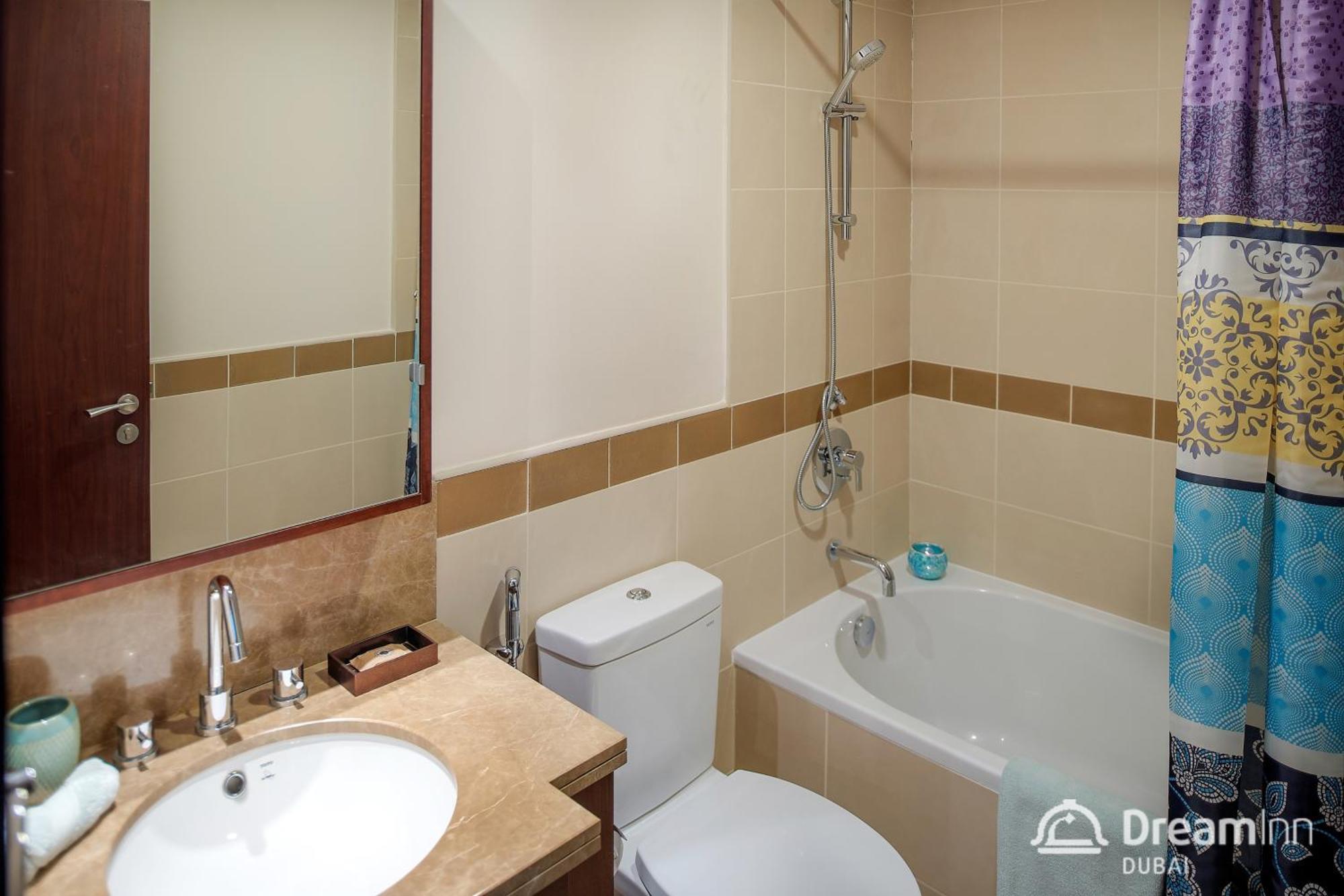 Dream Inn - Apartment With Private Terrace, 29 Boulevard Downtown Дубай Екстериор снимка